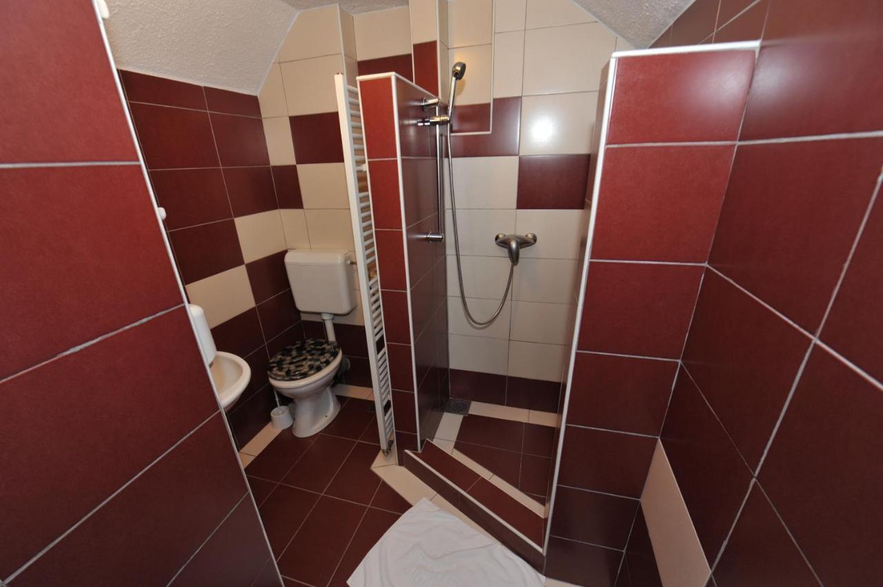 Jagodic Garni Hotel Cerklje na Gorenjskem Ngoại thất bức ảnh